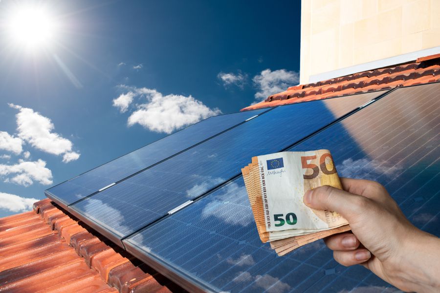 Balkonkraftwerk-Ertrags-Tabelle: Wie viel erzeugt eine kleine PV-Anlage